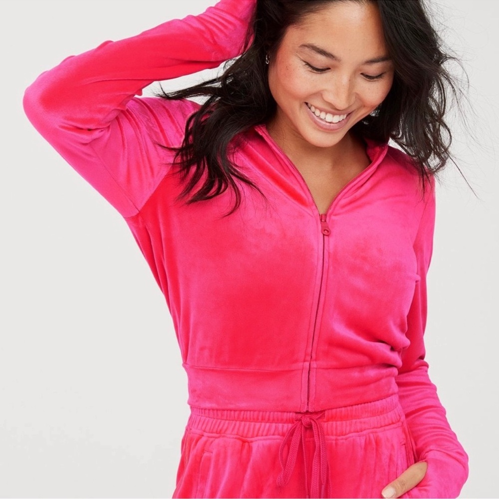 Aerie Dreamy hot pink Velour Cropped Hoodie 
Jacket Women's medium